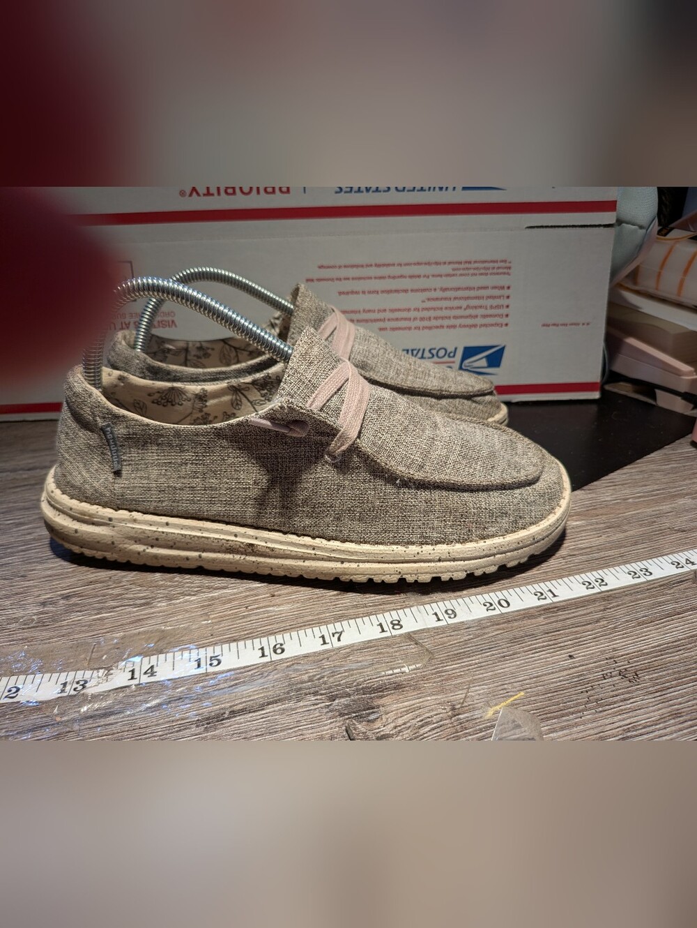 Hey Dude Wendy L Linen Iron Woman's Size‎ 9